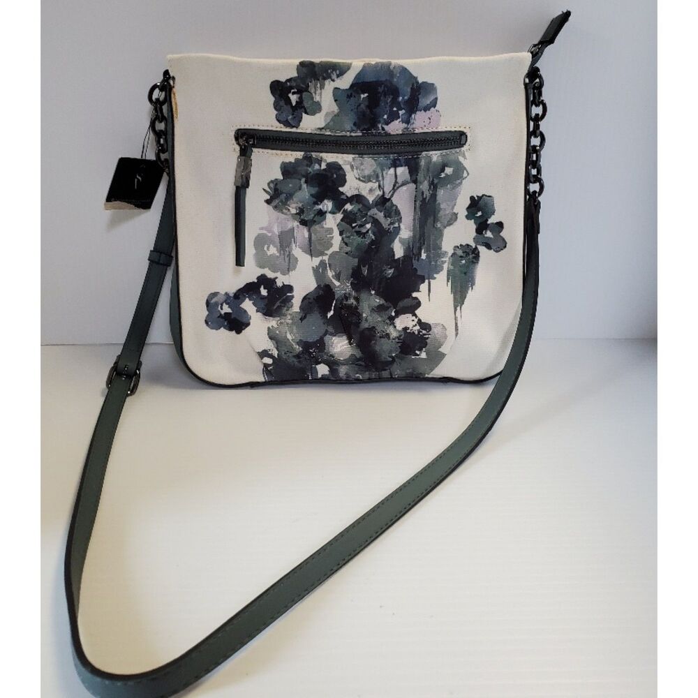 Simply Vera Gray Floral Crossbody Bag NWT